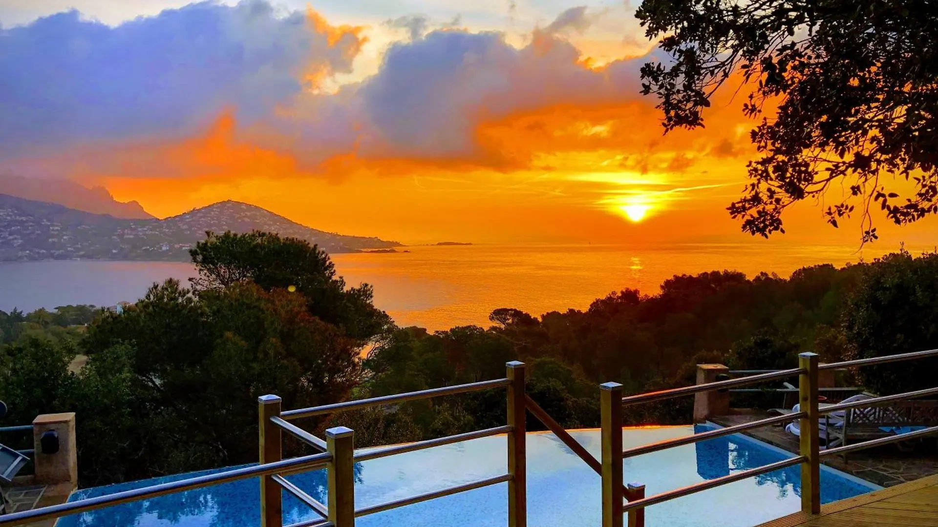 La Farigoule Villa Saint-Raphaël Frankrike